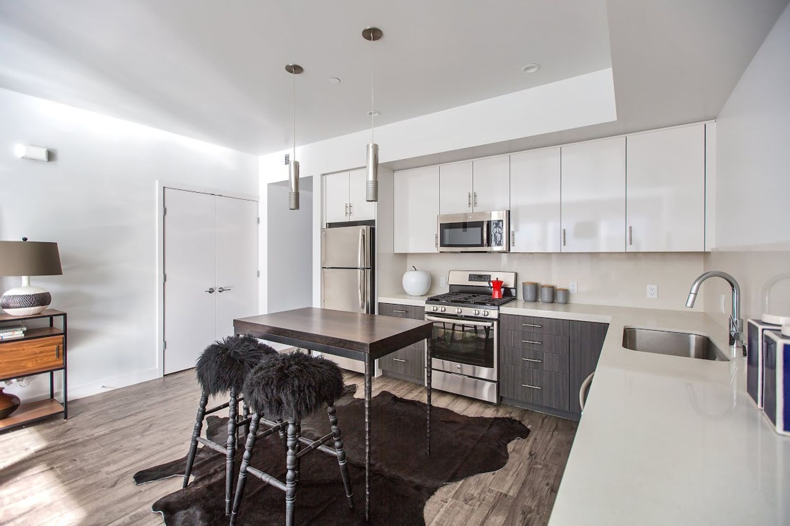Richmond Apartment: 403 S. Garrard Blvd