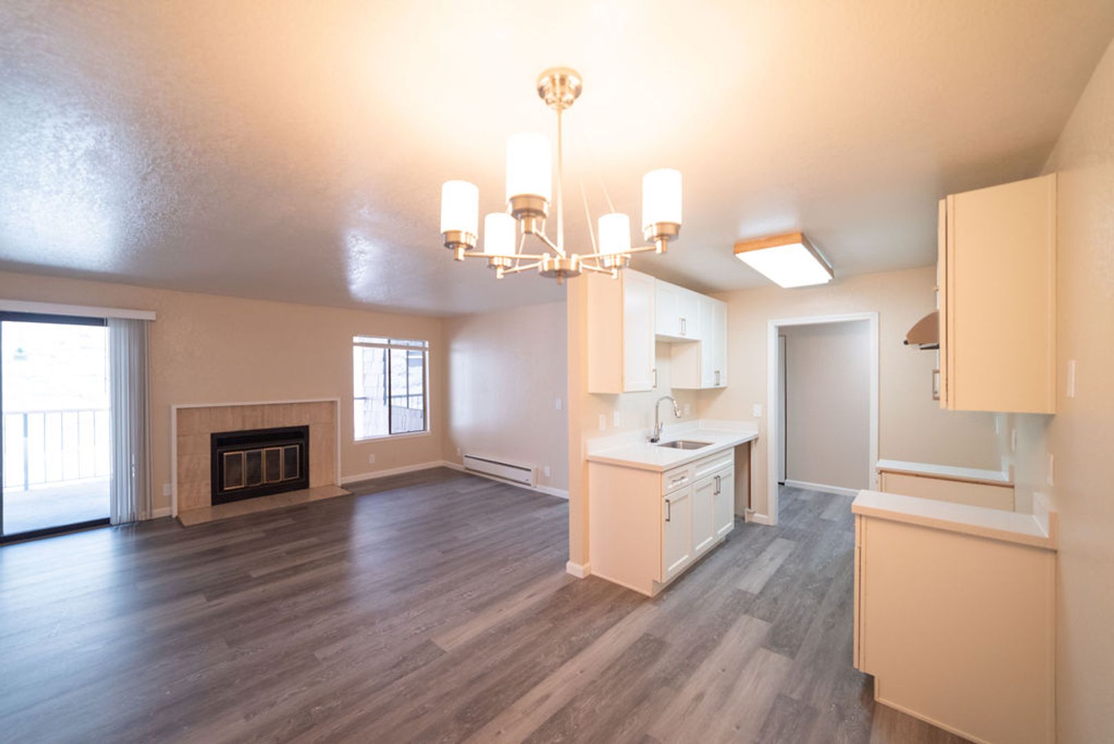 Oakland Apartment: 561 Boden Way