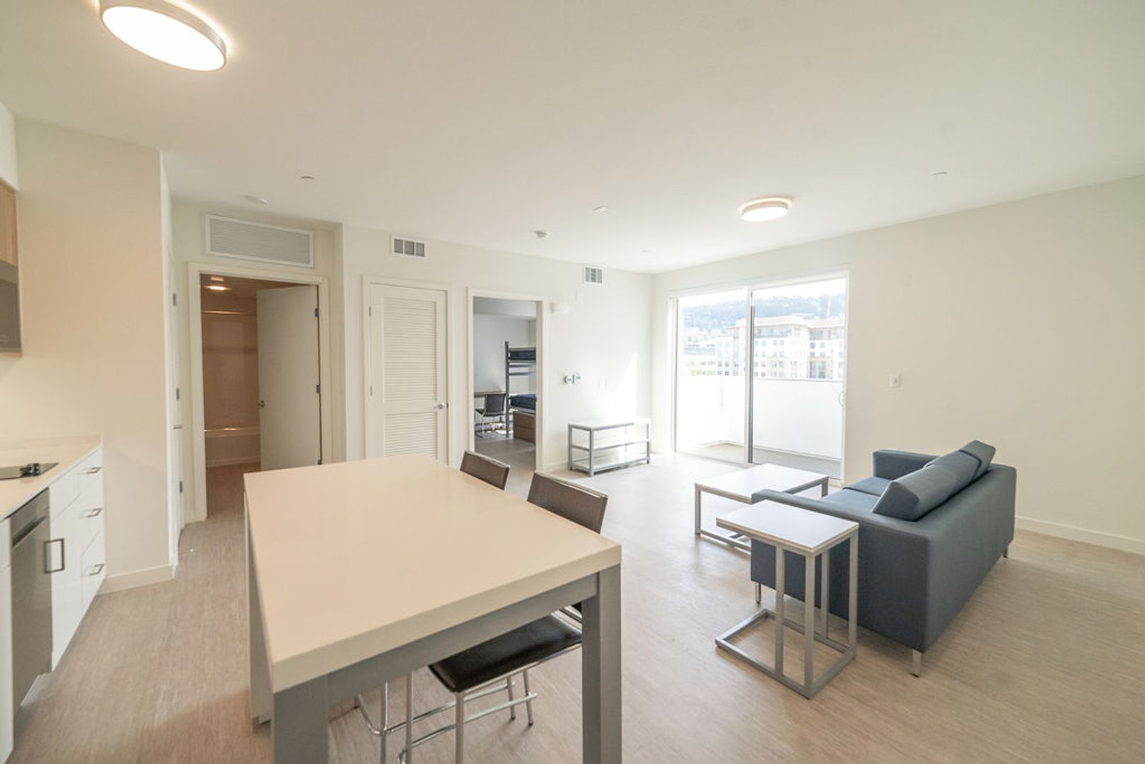 Berkeley Apartment: 2099 Martin Luther King Jr. Way