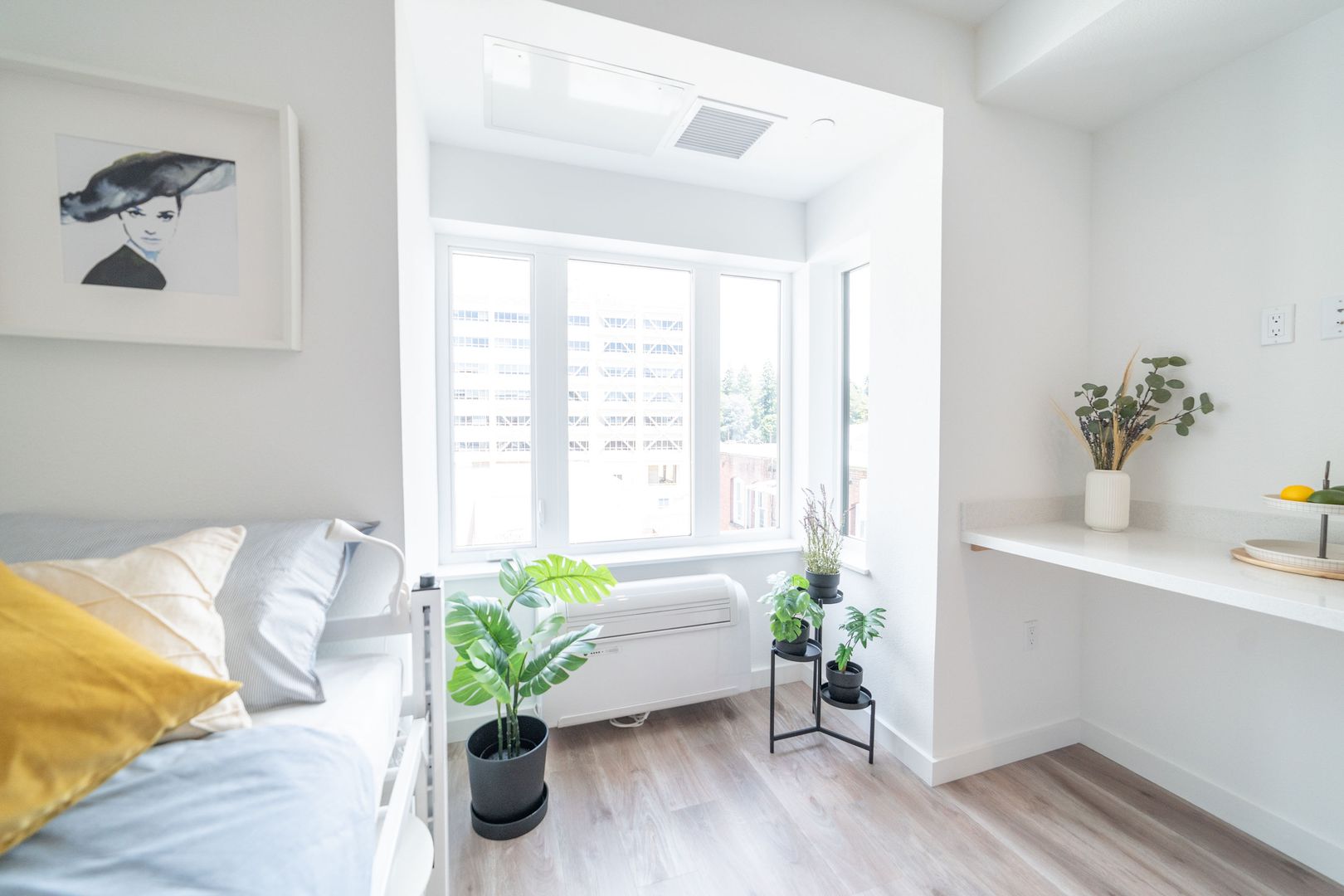 Berkeley Apartment: 2025 Kala Bagai Way