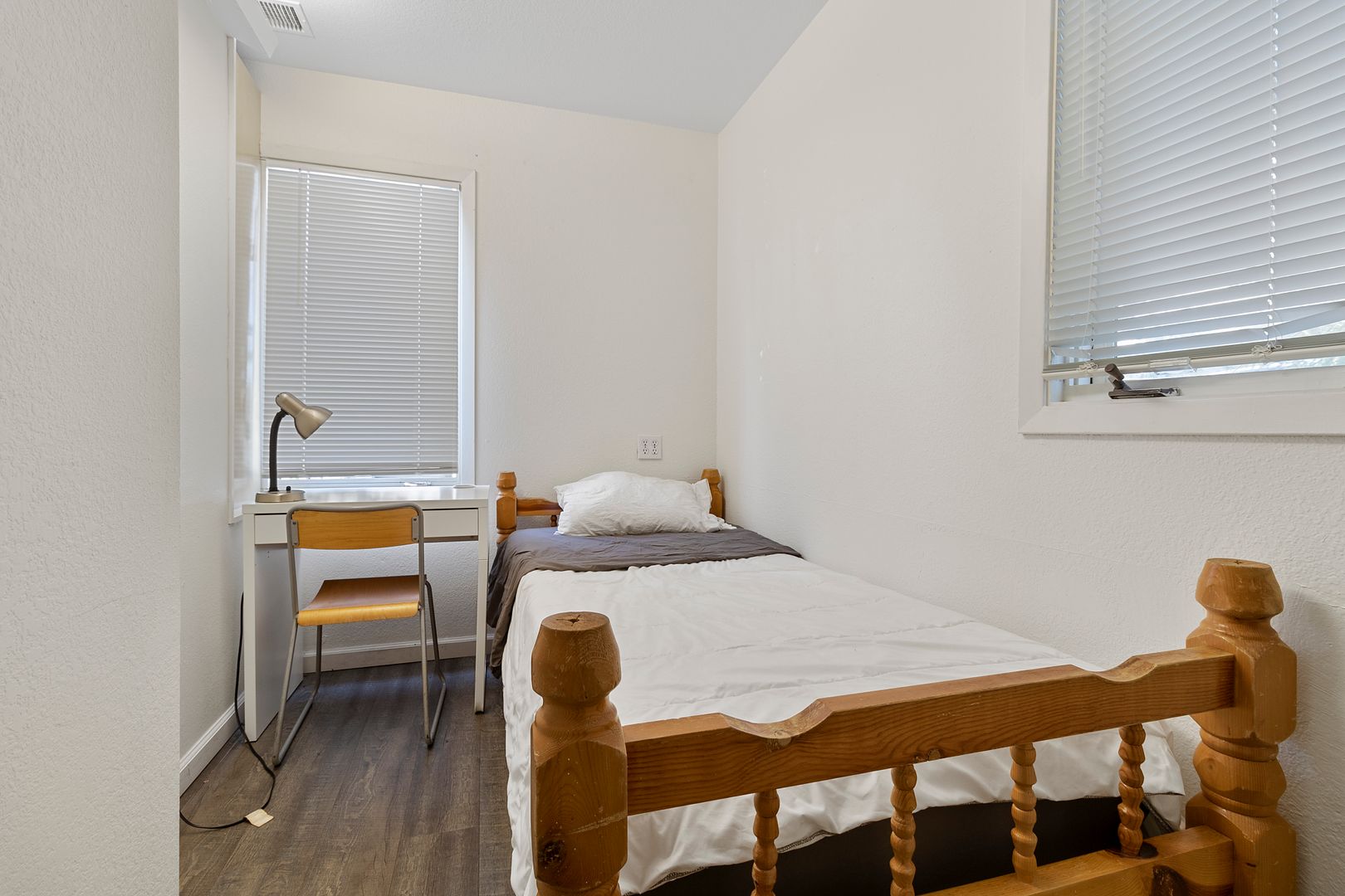 Berkeley Apartment: 2731 Durant Ave