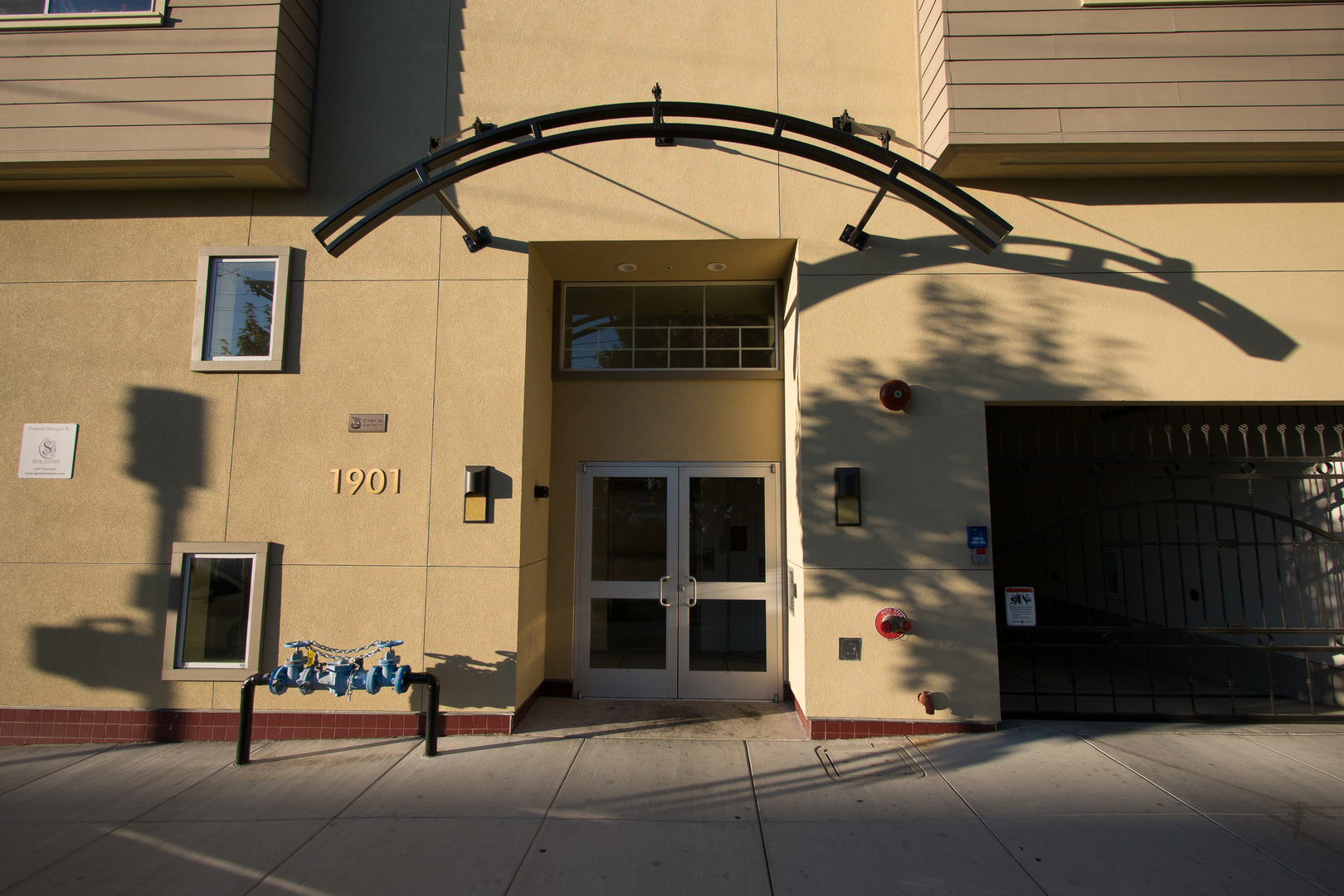 Berkeley Apartment: 1901 Dwight Way