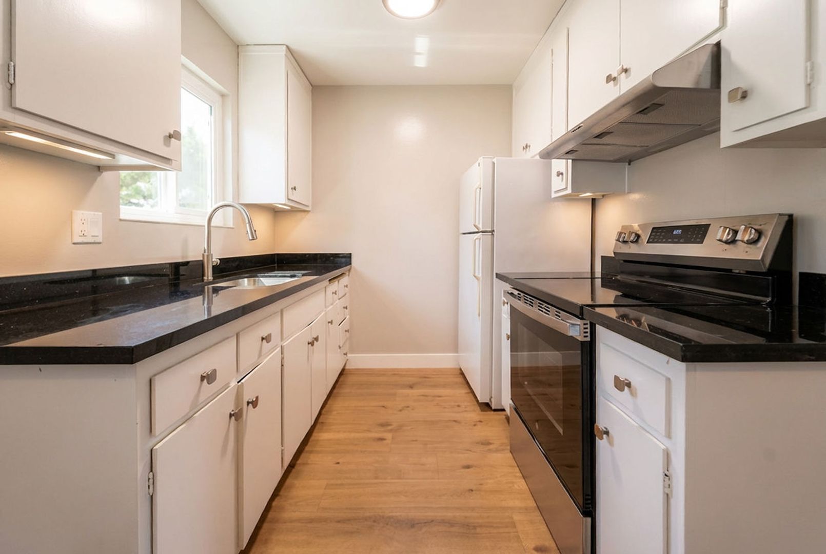 El Cerrito Apartment: 1331 Liberty Street