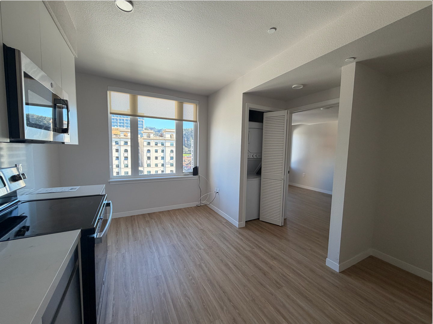 Berkeley Apartment: 2067 University Ave