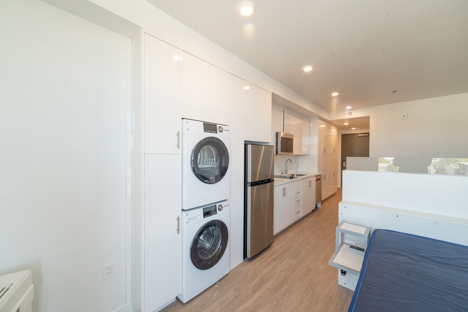 Berkeley Apartment: 2001 Milvia St