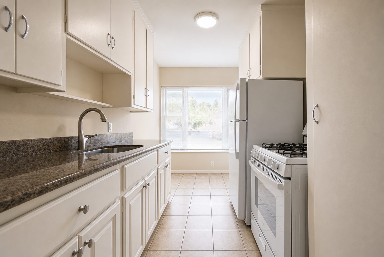 Albany Apartment: 935 Solano Avenue