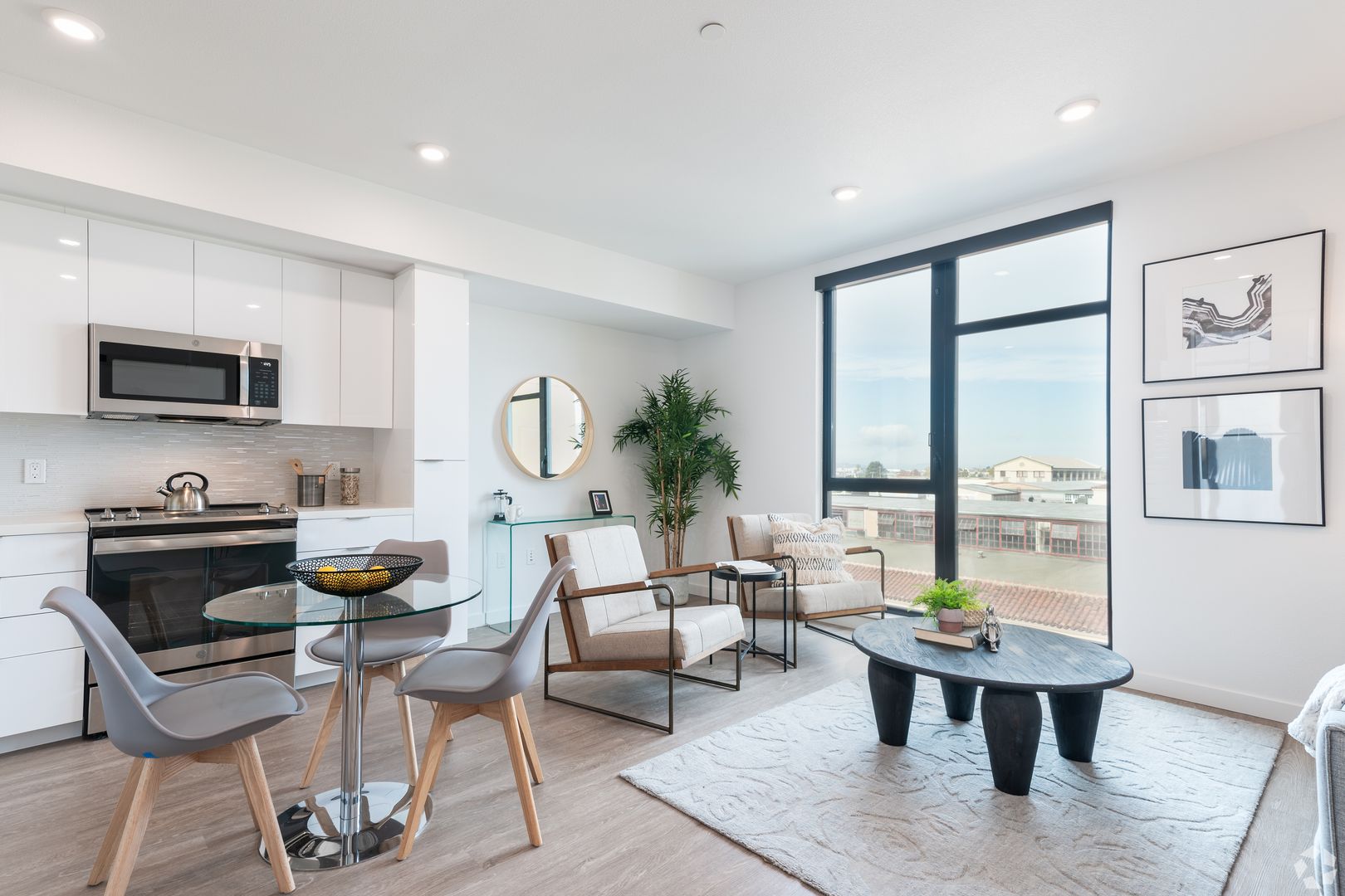 Berkeley Apartment: 3006 San Pablo Ave.