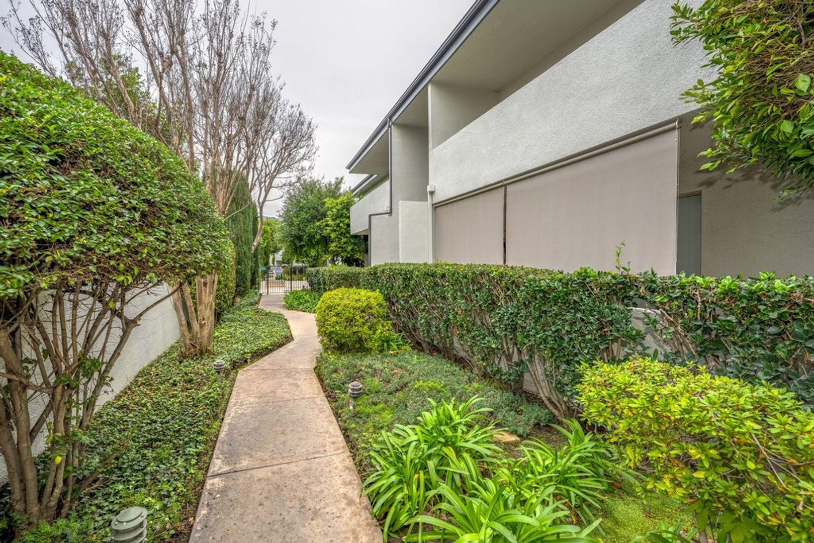 Arcadia Apartment: 420 Fairview Avenue