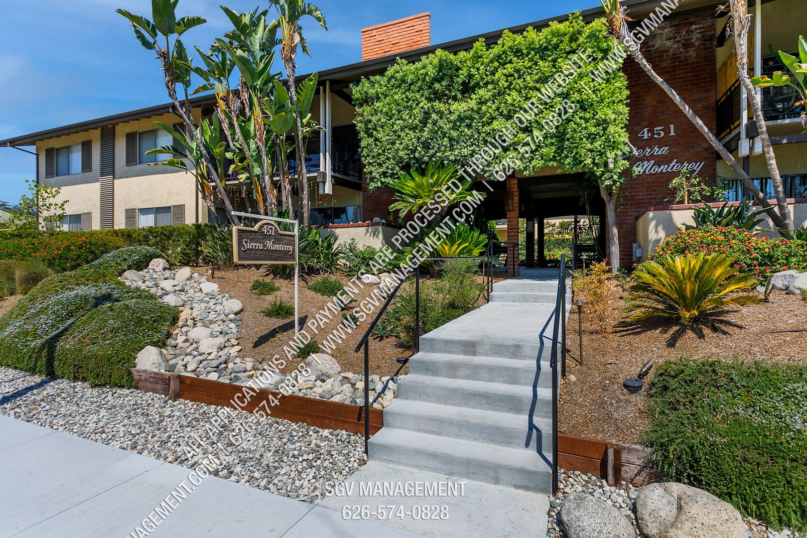 Sierra Madre Apartment: 451 W Sierra Madre Blvd