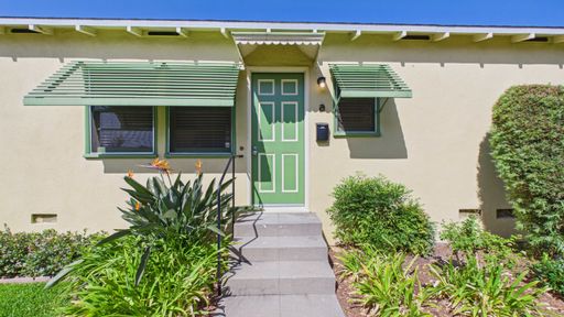 Studio Apt Steps from Old Town Monrovia