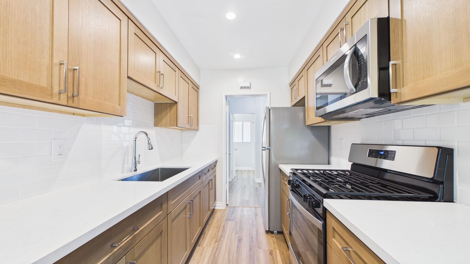 Long Beach Apartment: 830-842 Elm Ave