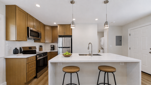 Updated Detached 2-Bedroom, 2-Bath Near Old Town Monrovia – photo 1