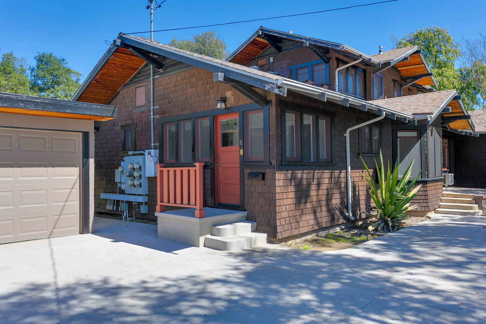 Pasadena Apartment: 1185 E Orange Grove Blvd