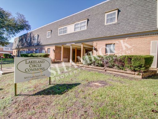 Lakeland Circle Commons - 55+ Community – photo 1