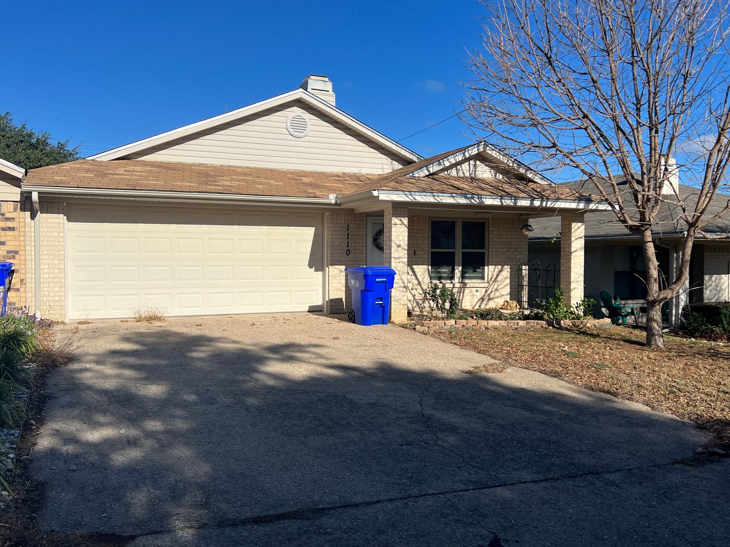 Waco House: 1110 Chapel View Drive