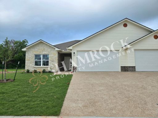 Residences at Windmill Preserve