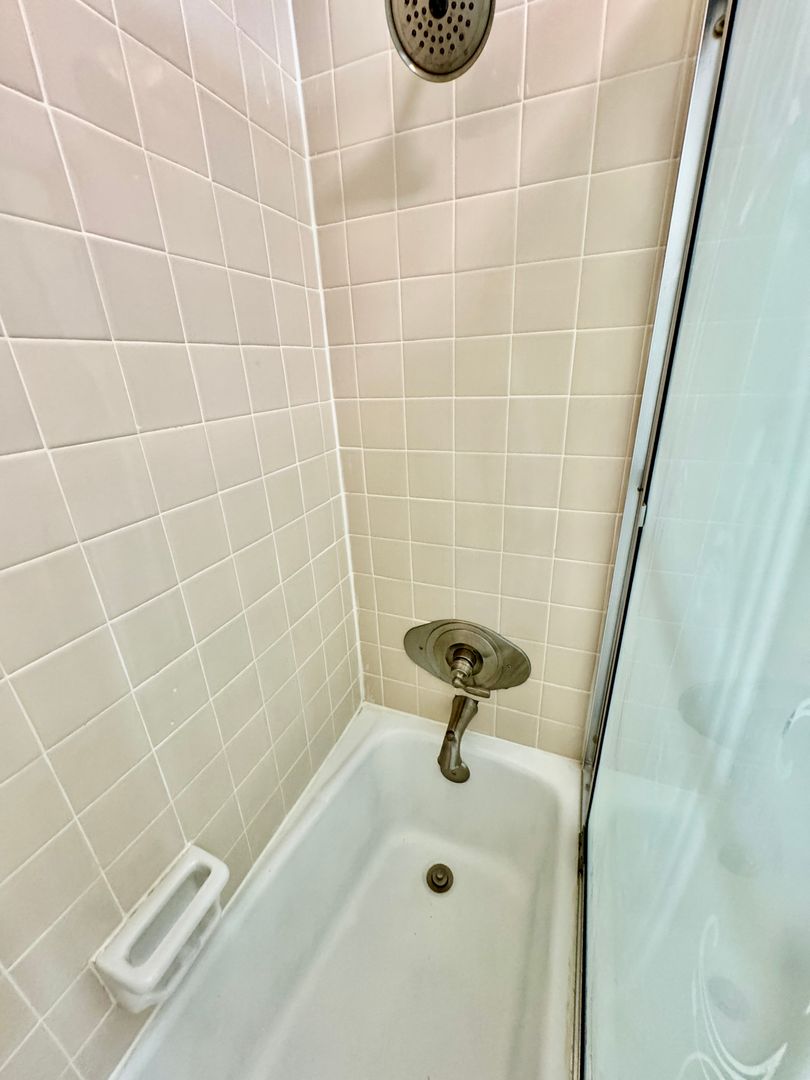 Gallery Image 18