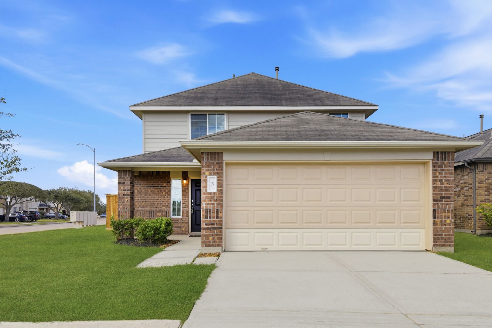 Manvel House: 3 Santa Barbara Dr