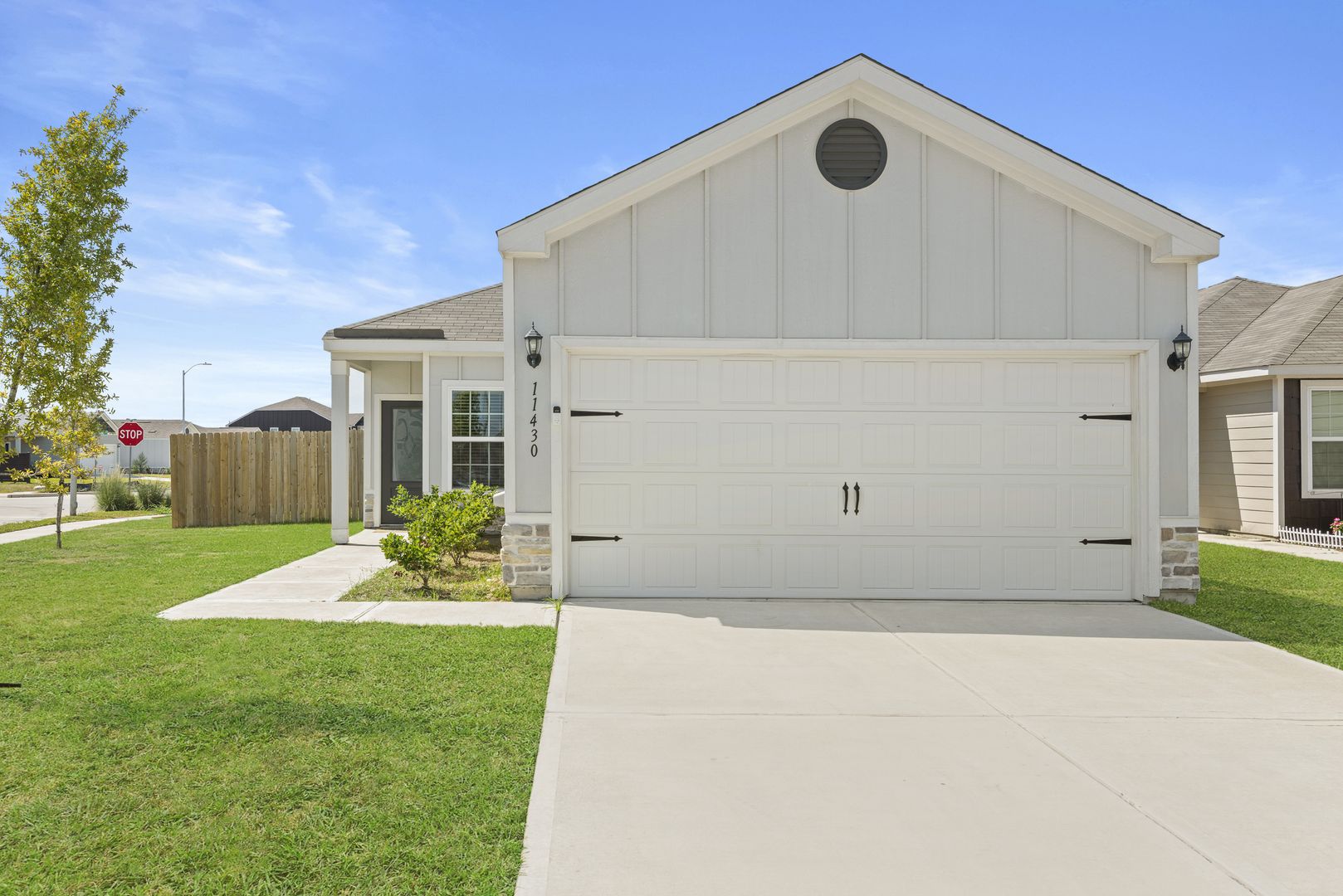 Houston House: 11430 Amber Plains Dr