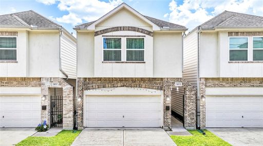 Modern 3-Bed + Flex in Prime Cottage Grove Location – photo 1