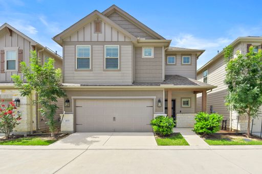 Gorgeous 3-Bed Home with Gameroom, Patio & Designer Kitchen – photo 1