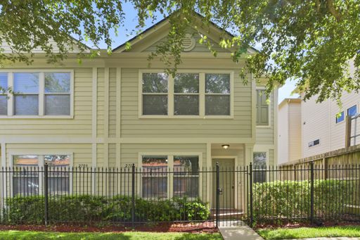 Gorgeous home in the heart of Houston! – photo 1
