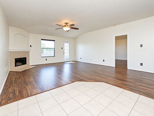 4 Bedroom Rental – 1939 Wooded Acres Dr., Humble, TX 77396