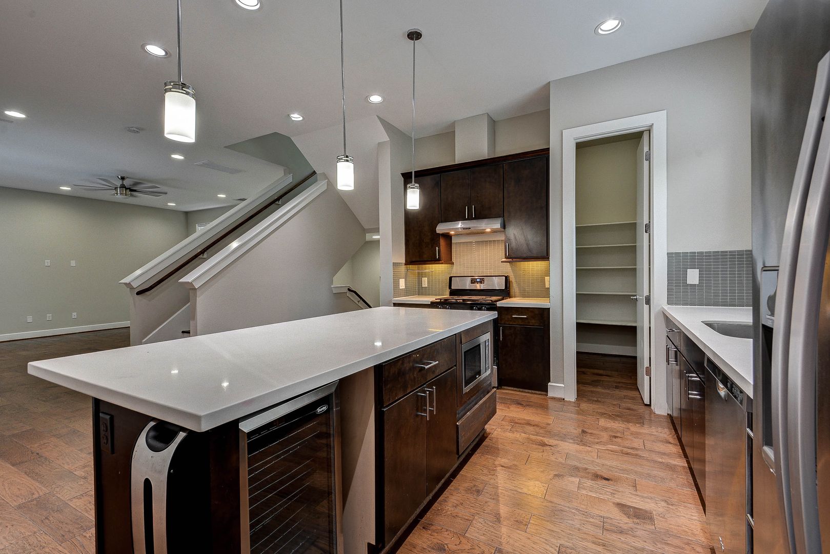 Houston House: 607 Sydnor St.