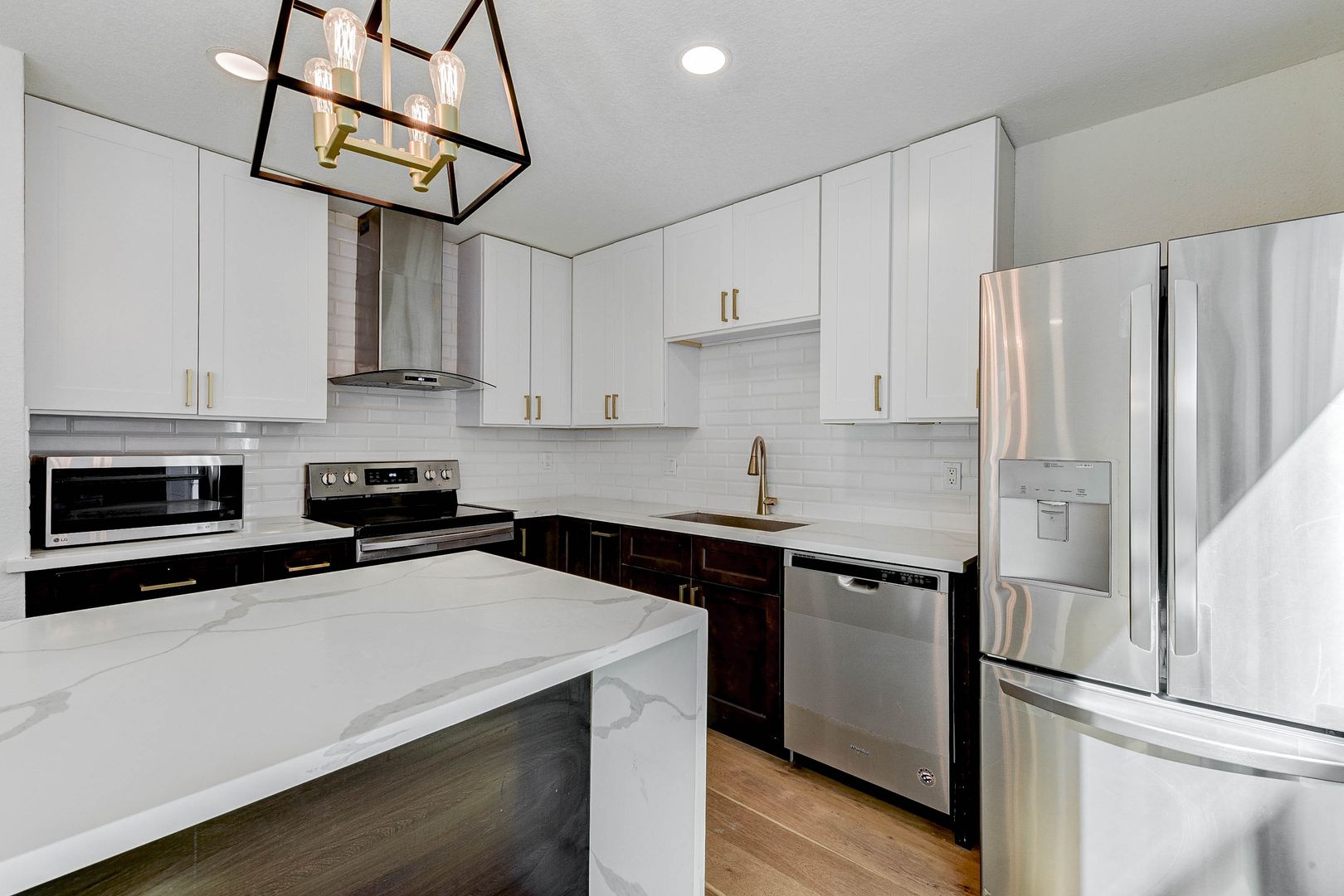 Houston House: 5103 Austin St