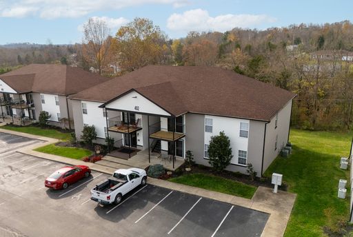 Green Valley Apartments Beautifully Renovated 2 bed 2 bath Unit in La Grange KY - No Hidden or "Bundle Fees"