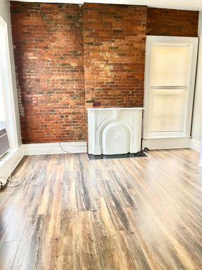 Old Louisville Beautifully Renovated One Bedroom – photo 1