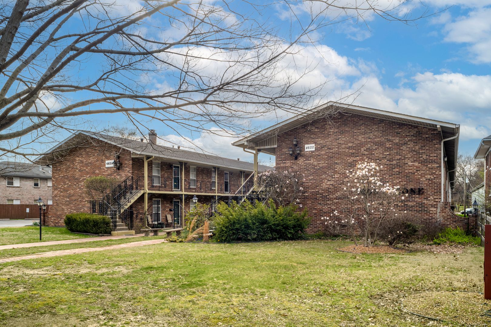 Louisville Apartment: 4622-4626 Southern Parkway