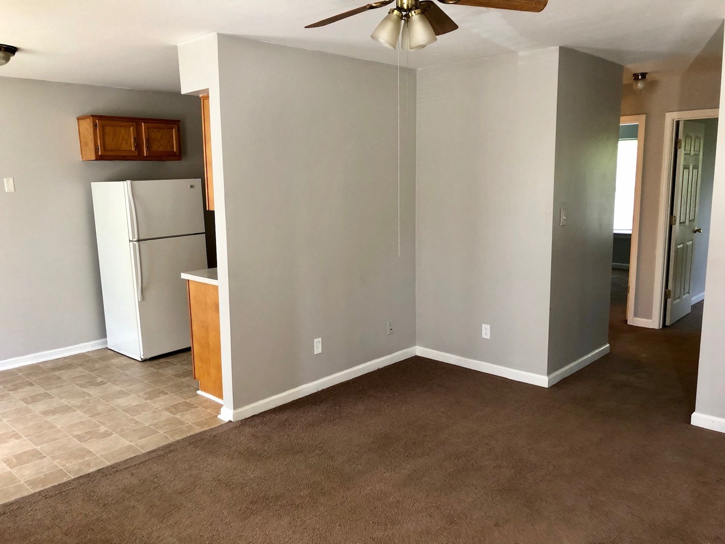 Louisville Apartment: 4227 Glen Hill Manor Dr.