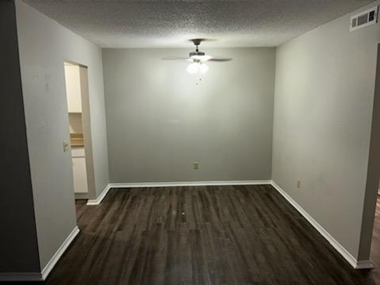 Midwest City Apartment: 6000 Will Rogers Road