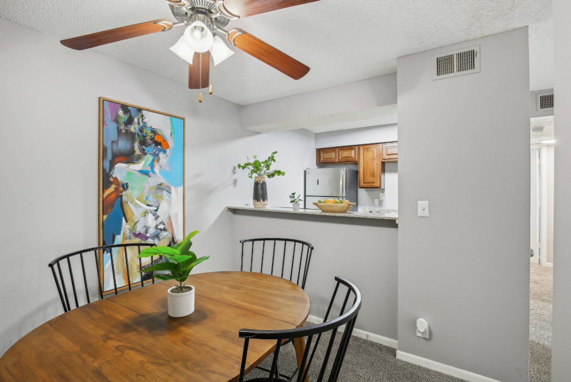 University Villa Apartments 7 of 12