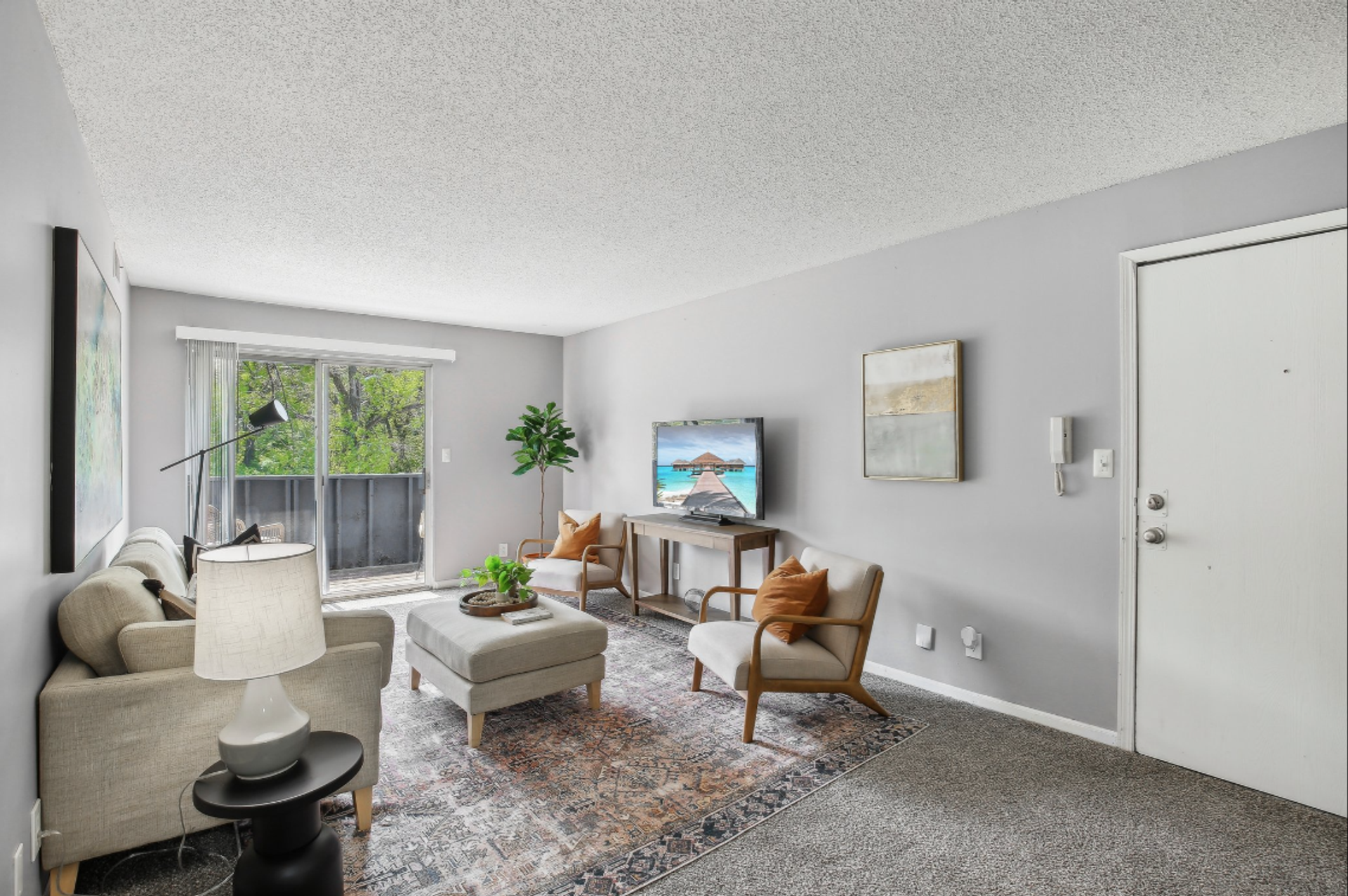 University Villa Apartments 3 of 12
