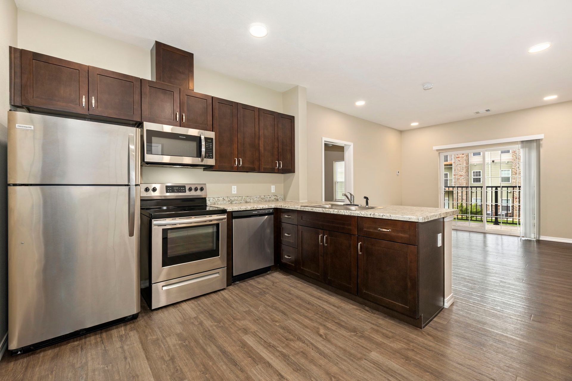 Rogersville Apartment: 707 W Center Street