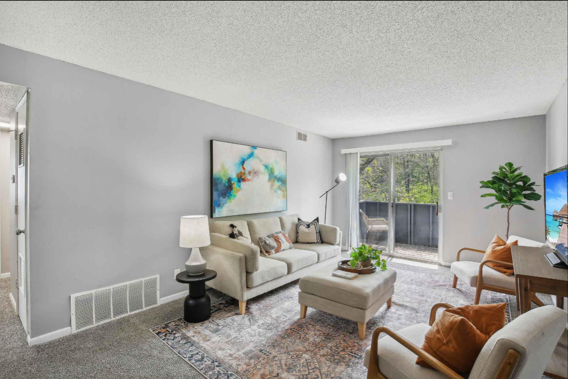 Kansas City Apartment: 2966 Francis St #201