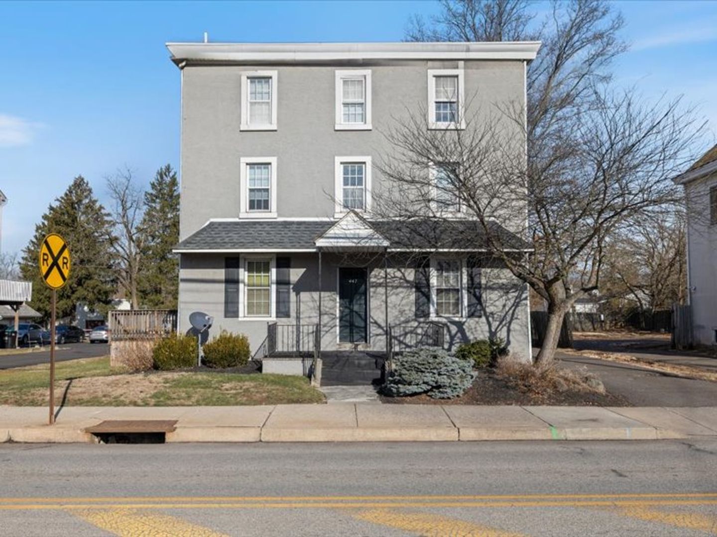 Hatfield Apartment: 447 S Main Street
