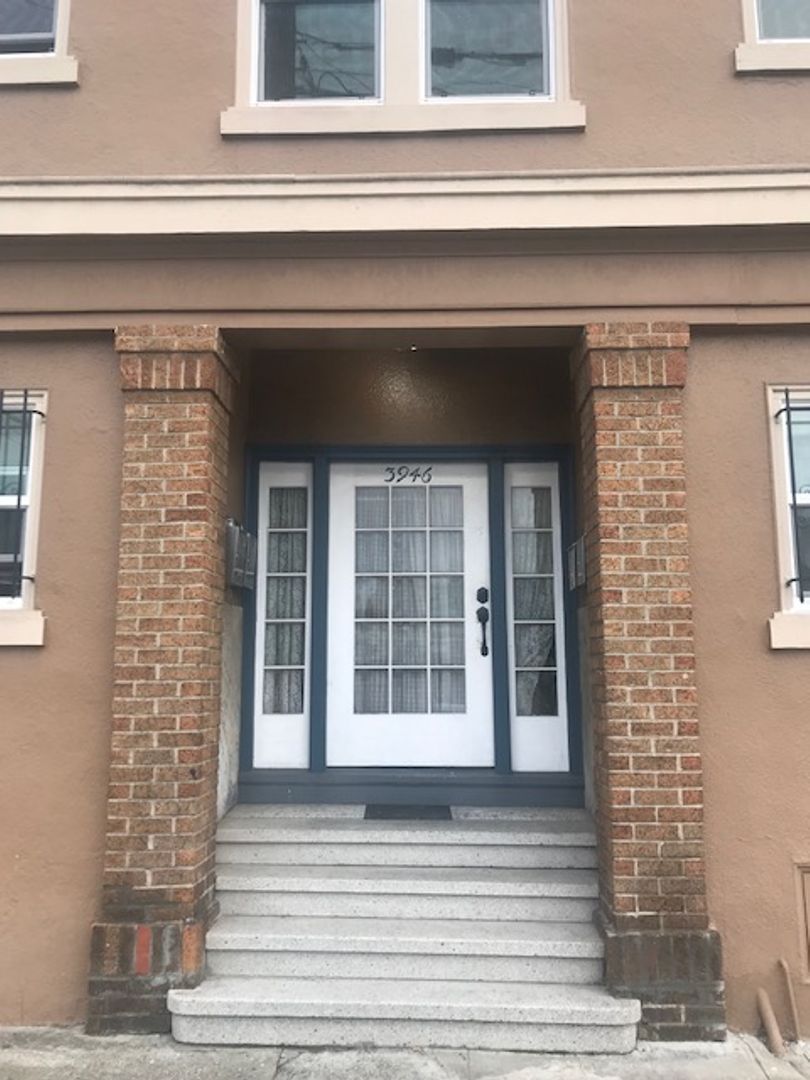 Oakland Apartment: 3946 Shafter Avenue