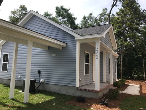 Cozy 1 Bedroom 1 Bathroom at 5026-A Park Ave – photo 1