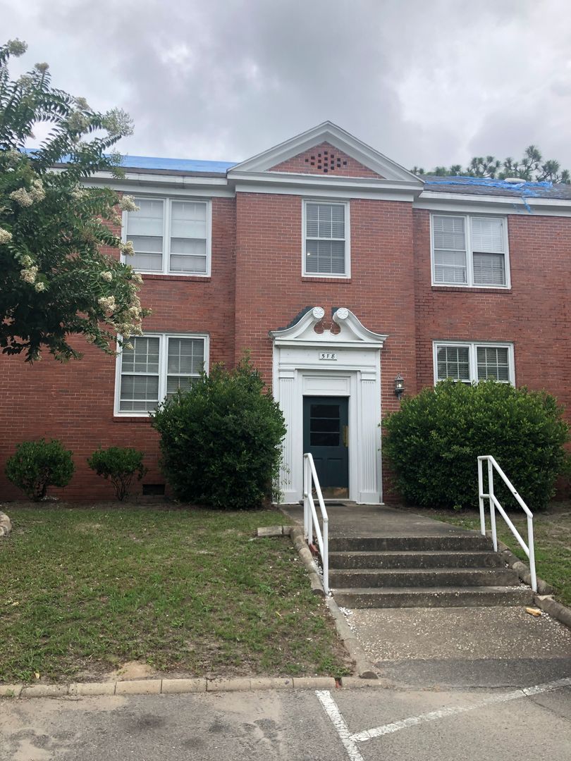 Wilmington Apartment: 2940 Oleander Court