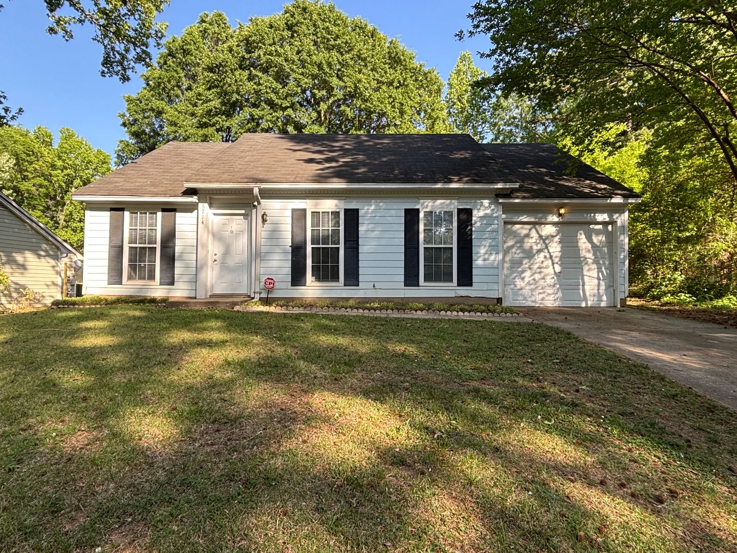 Charlotte House: 6714 Marston Court