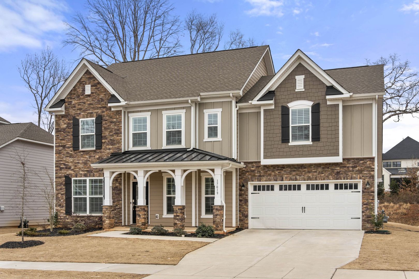 Huntersville House: 17019 River Race Drive