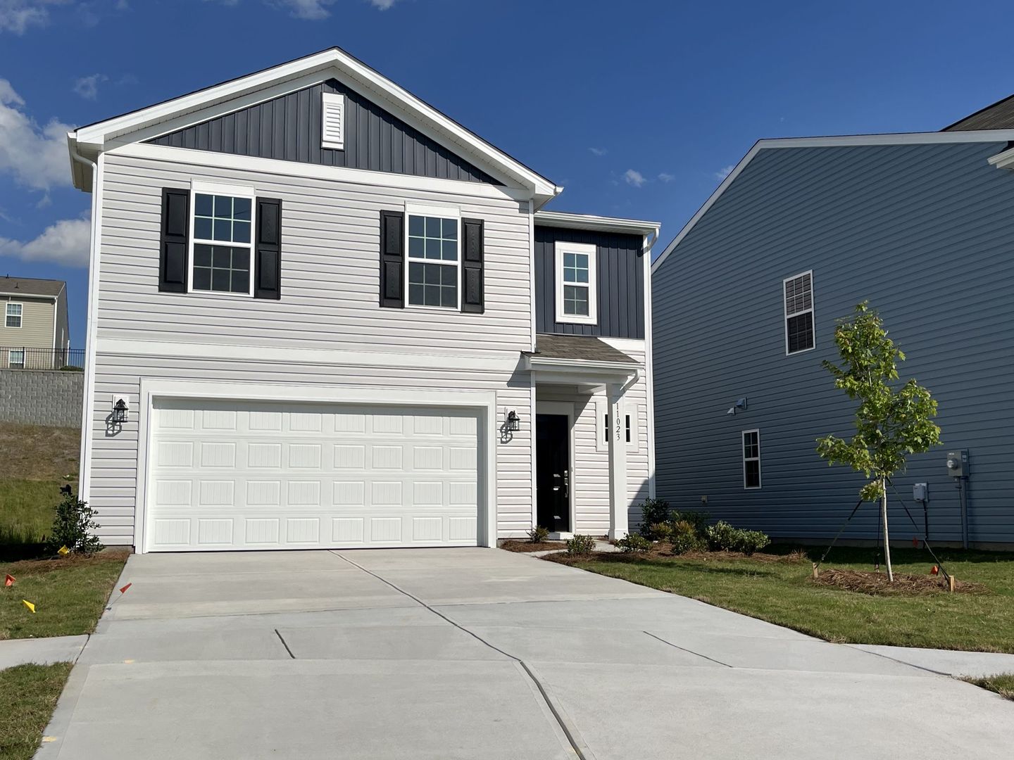 Charlotte House: 11023 Daisy Court