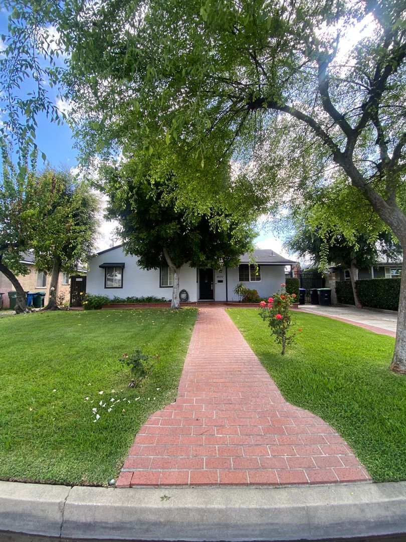 Covina House: 4830 N. Brightview Drive