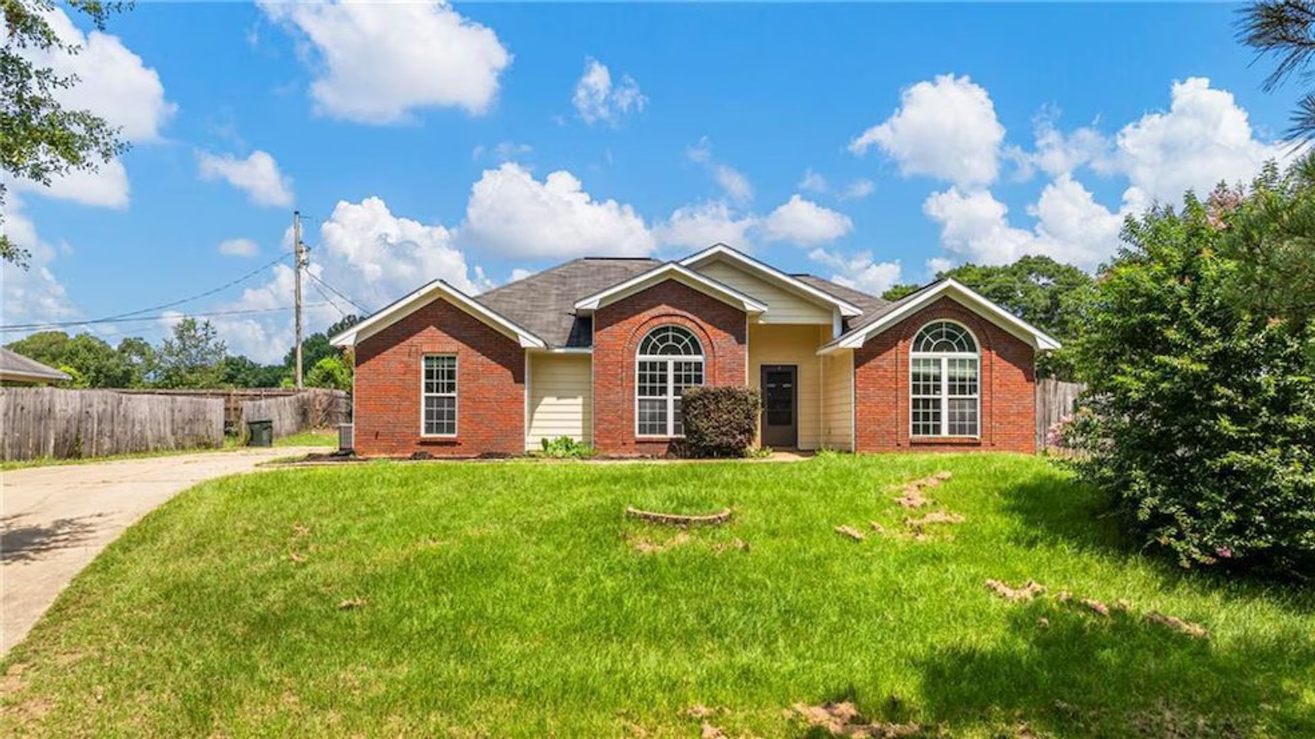 Fort Mitchell House: 60 Duke Dr
