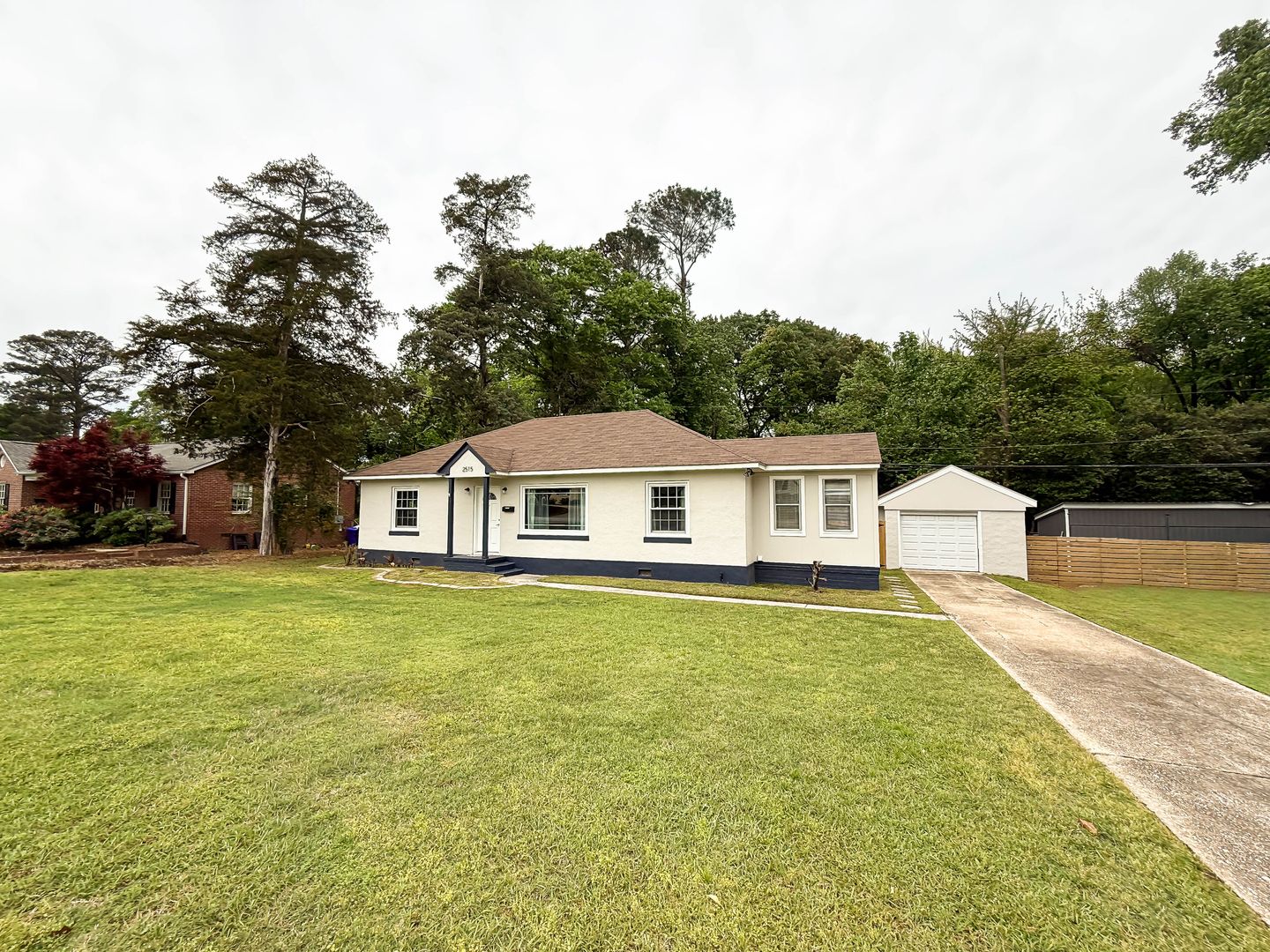 Columbus House: 2515 Camille Drive