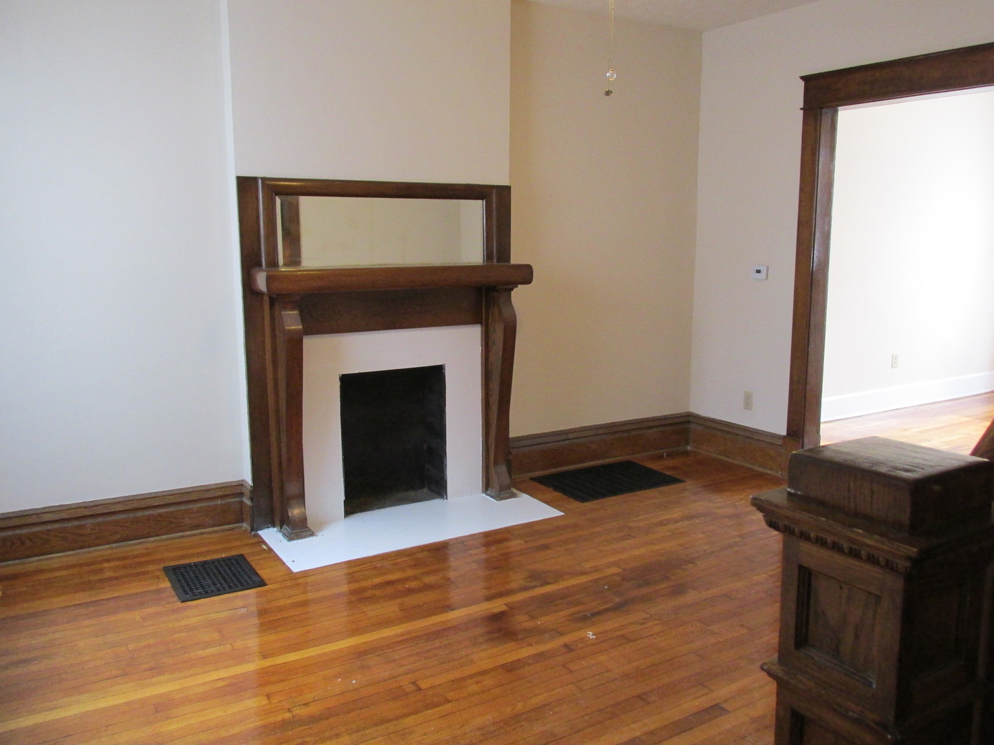 Columbus Apartment: 403-409 Chittenden Ave