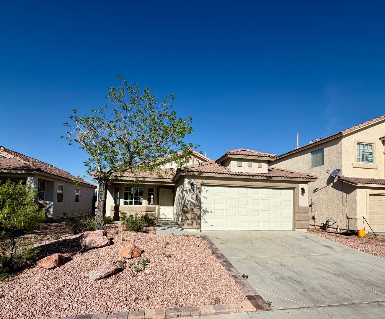 North Las Vegas House: 3813 Sorrowing Sparrow Court